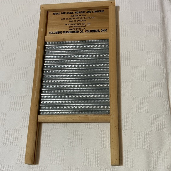 VINTAGE COLUMBUS WASHBOARD CO OLD FASHION WOOD AND METAL WASH BOARD - Picture 2 of 11